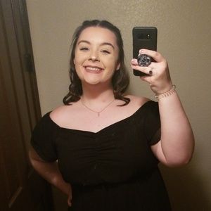 Meet your Posher, Samara